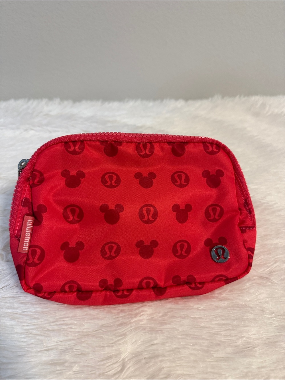 Lululemon Everywhere Belt Bag *Disney
